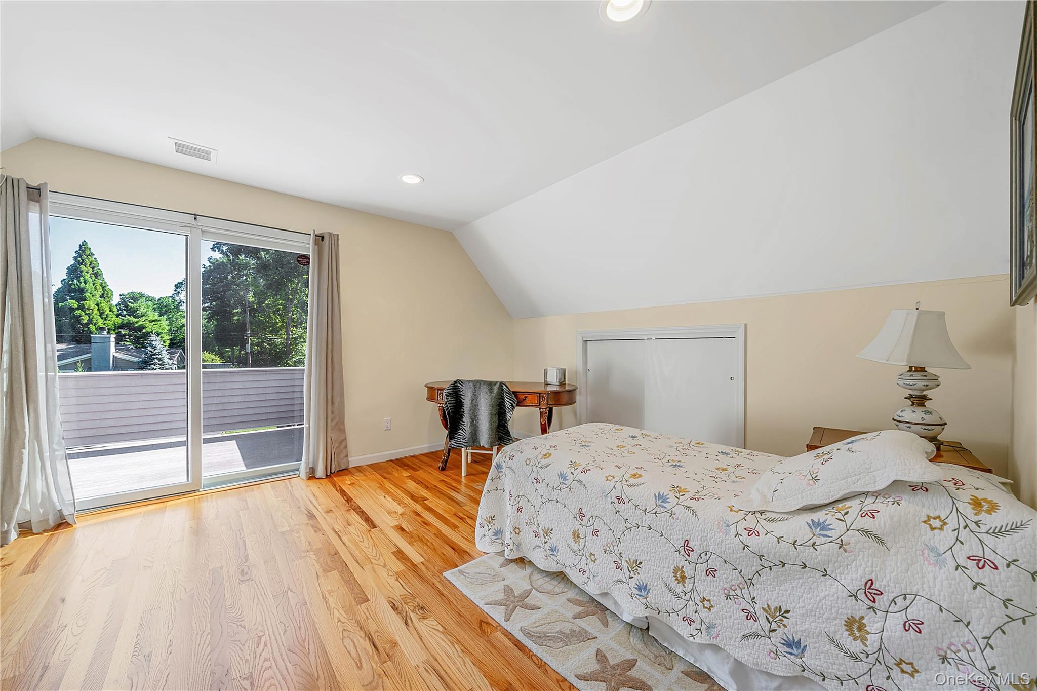 16 Foster Crossing Property Photo 16