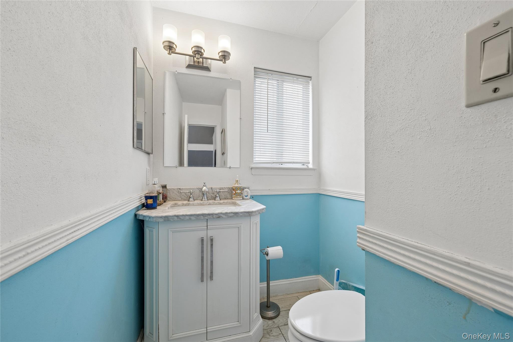 100 Baker Court 90 Property Photo 5