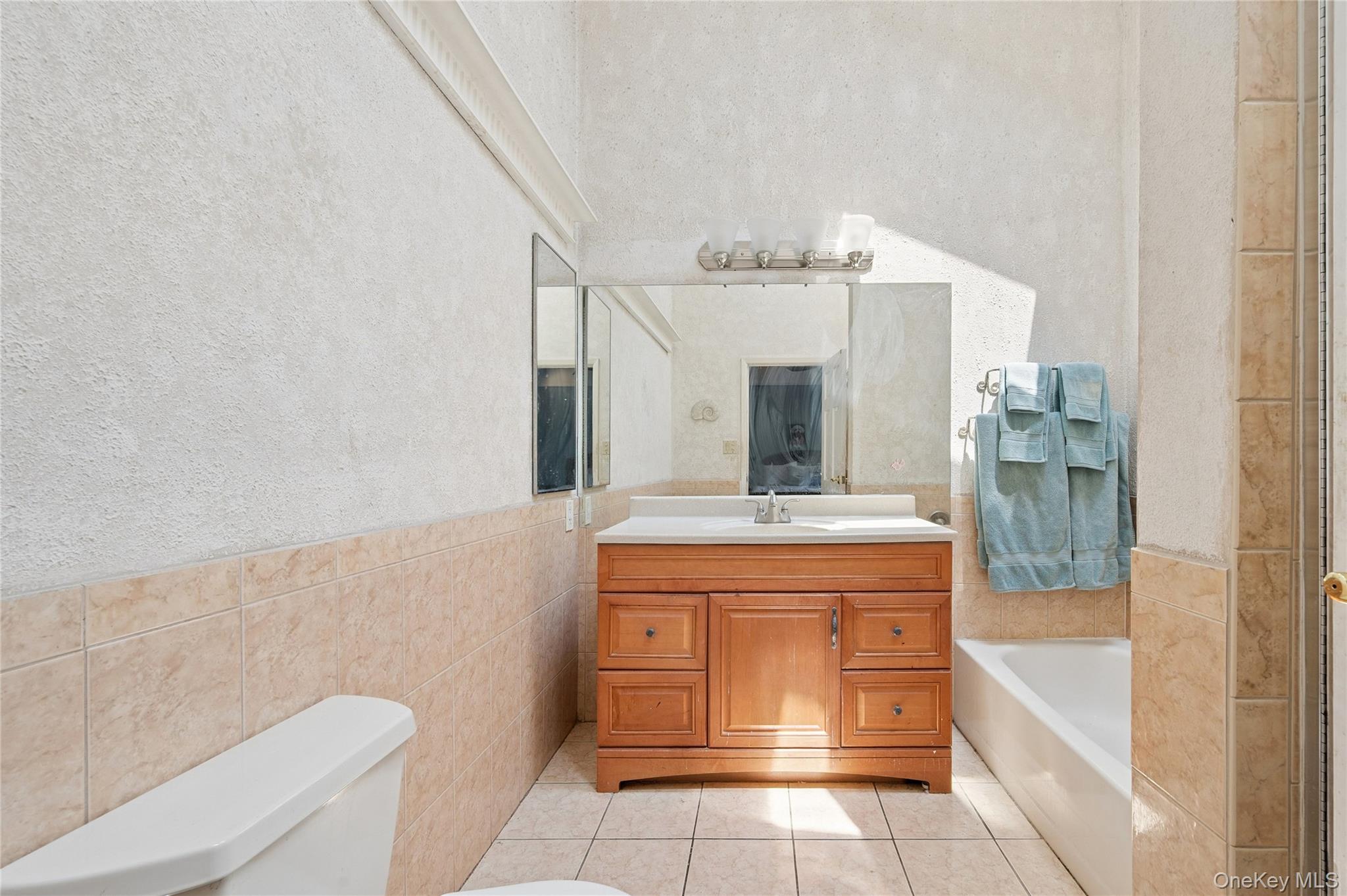 100 Baker Court 90 Property Photo 15