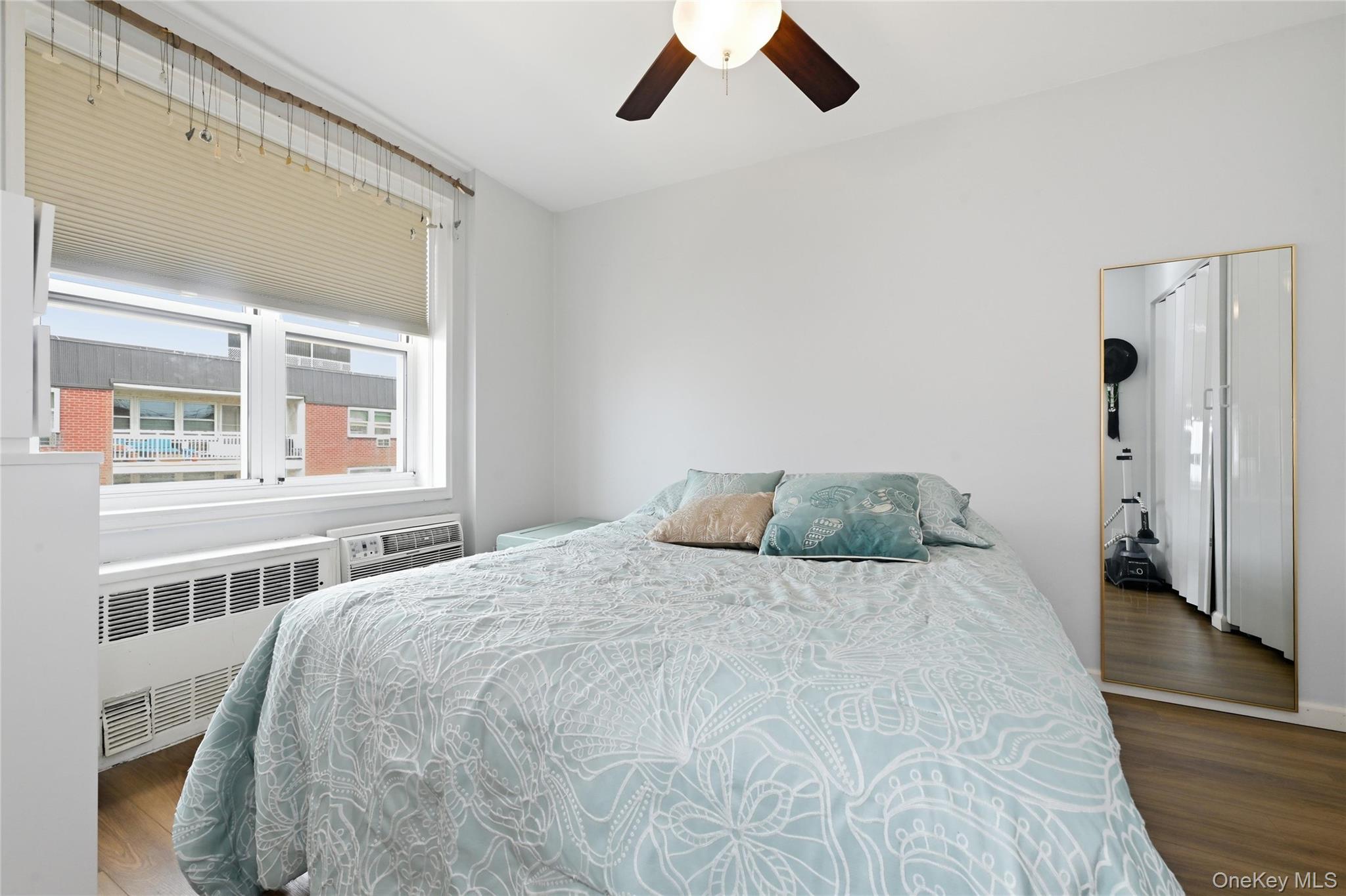 700 Shore Road 7p Property Photo 15
