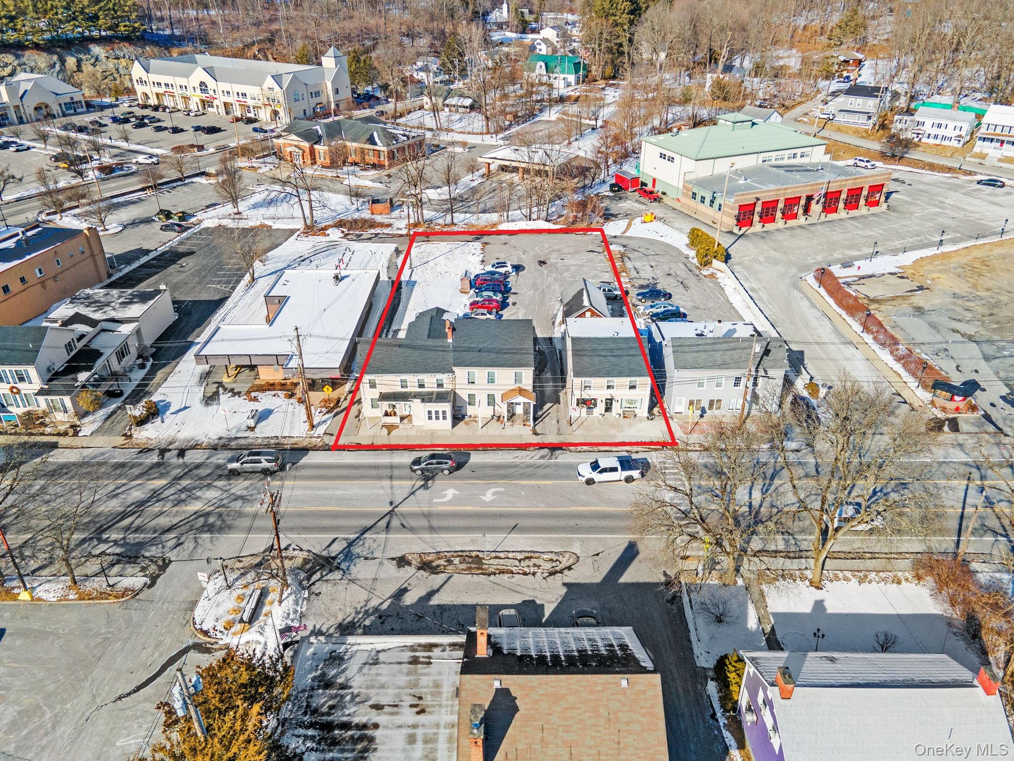 1611 Main Street