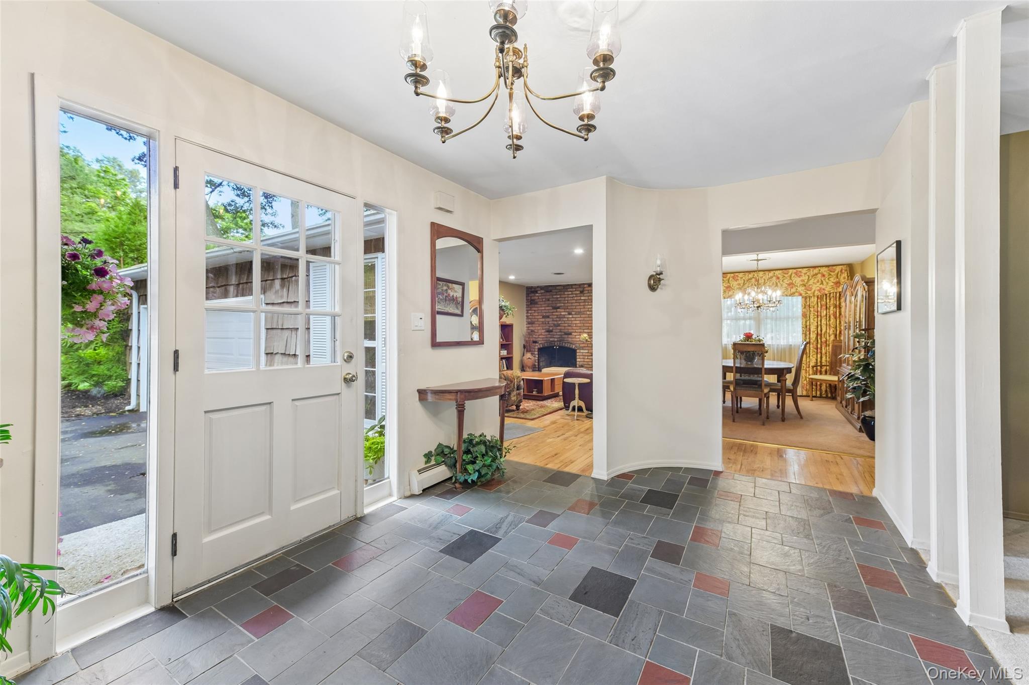 14 Mont Avenue Property Photo 7