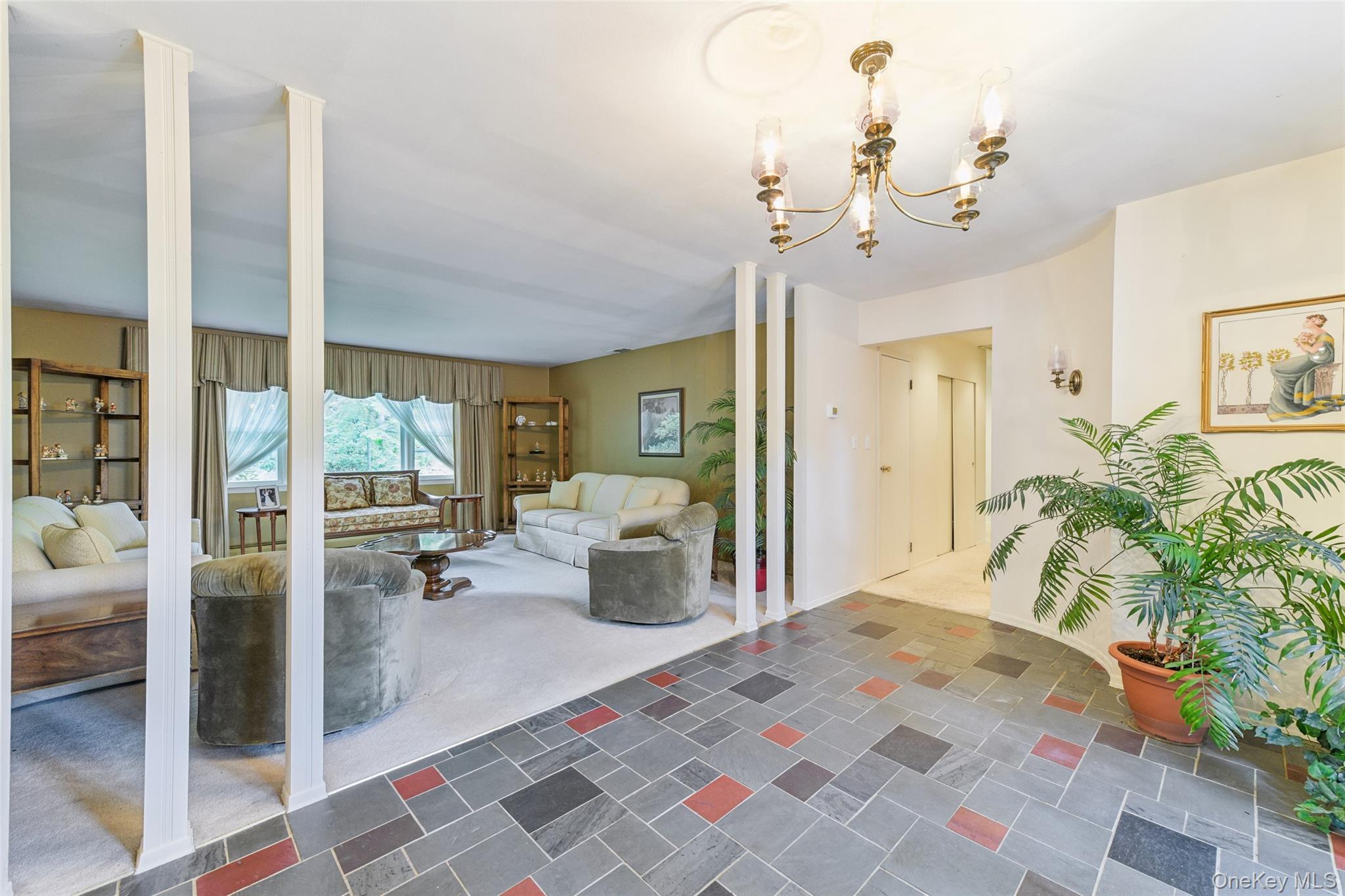14 Mont Avenue Property Photo 10