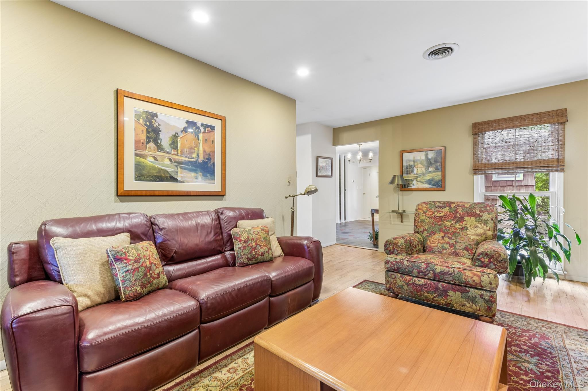 14 Mont Avenue Property Photo 15