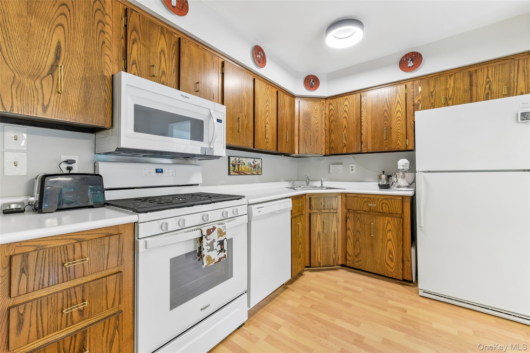 14 Mont Avenue Property Photo 18