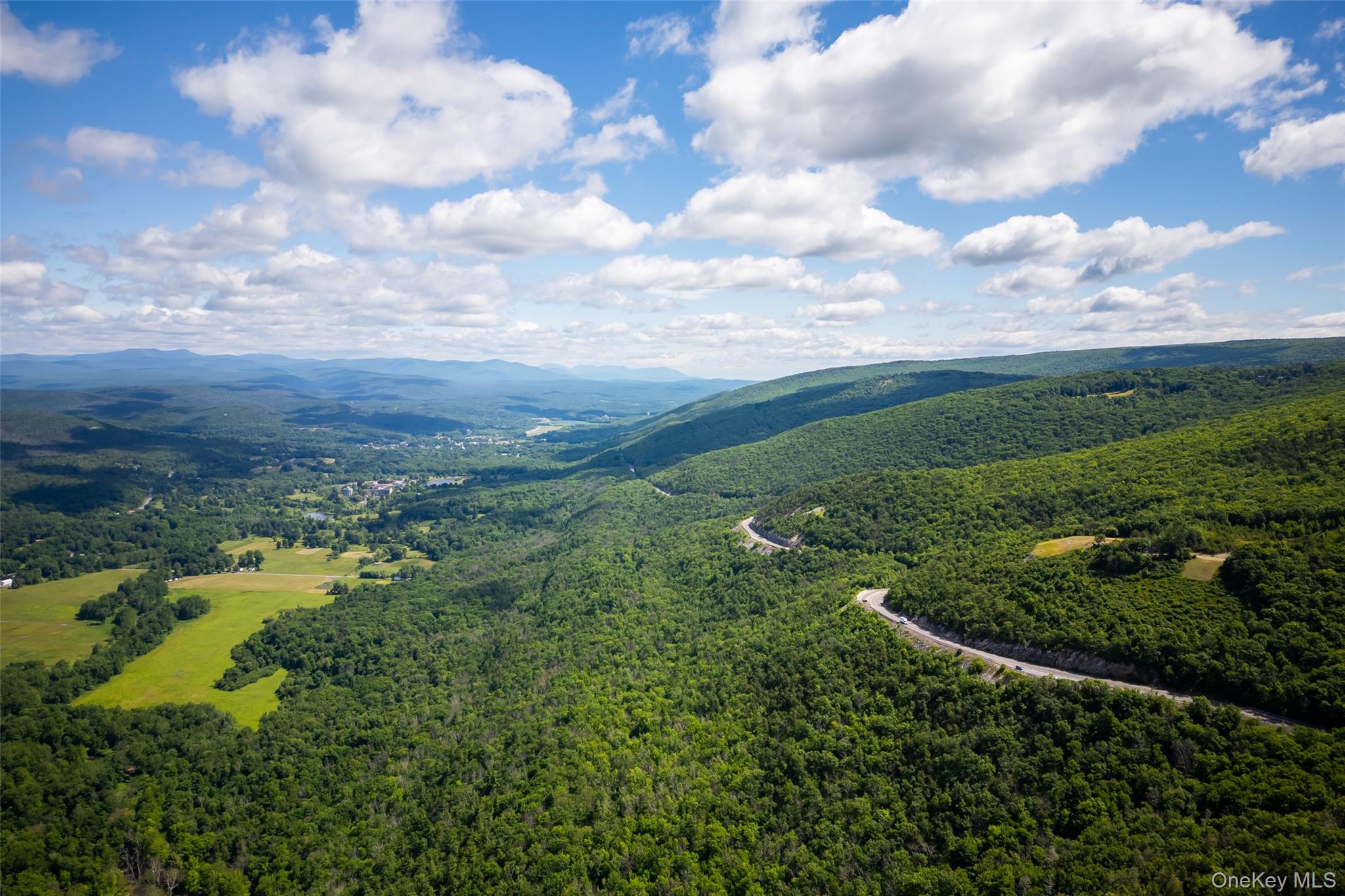 80 Hang Glider Road Property Photo 13