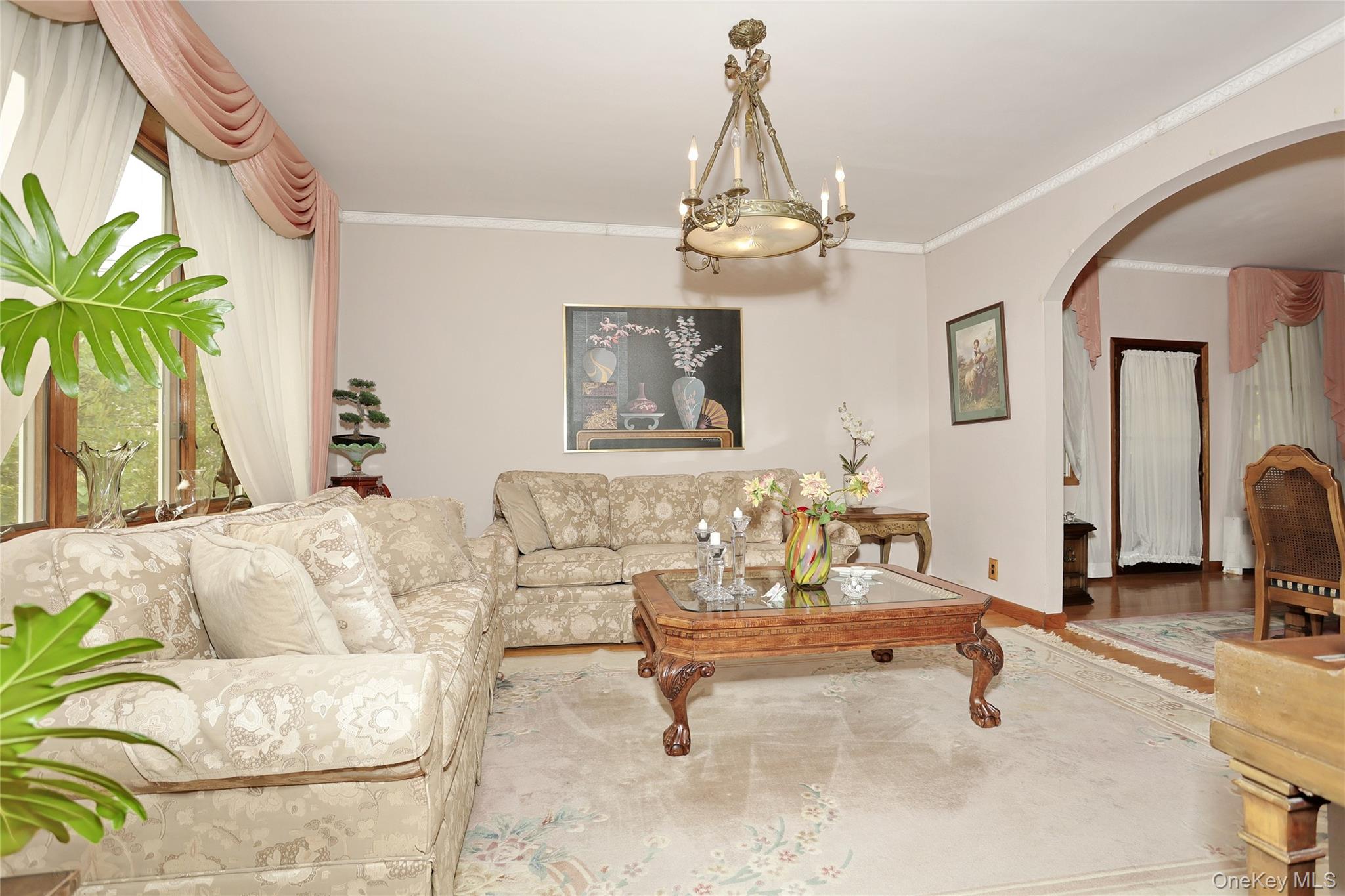 2 Westend Avenue Property Photo 5