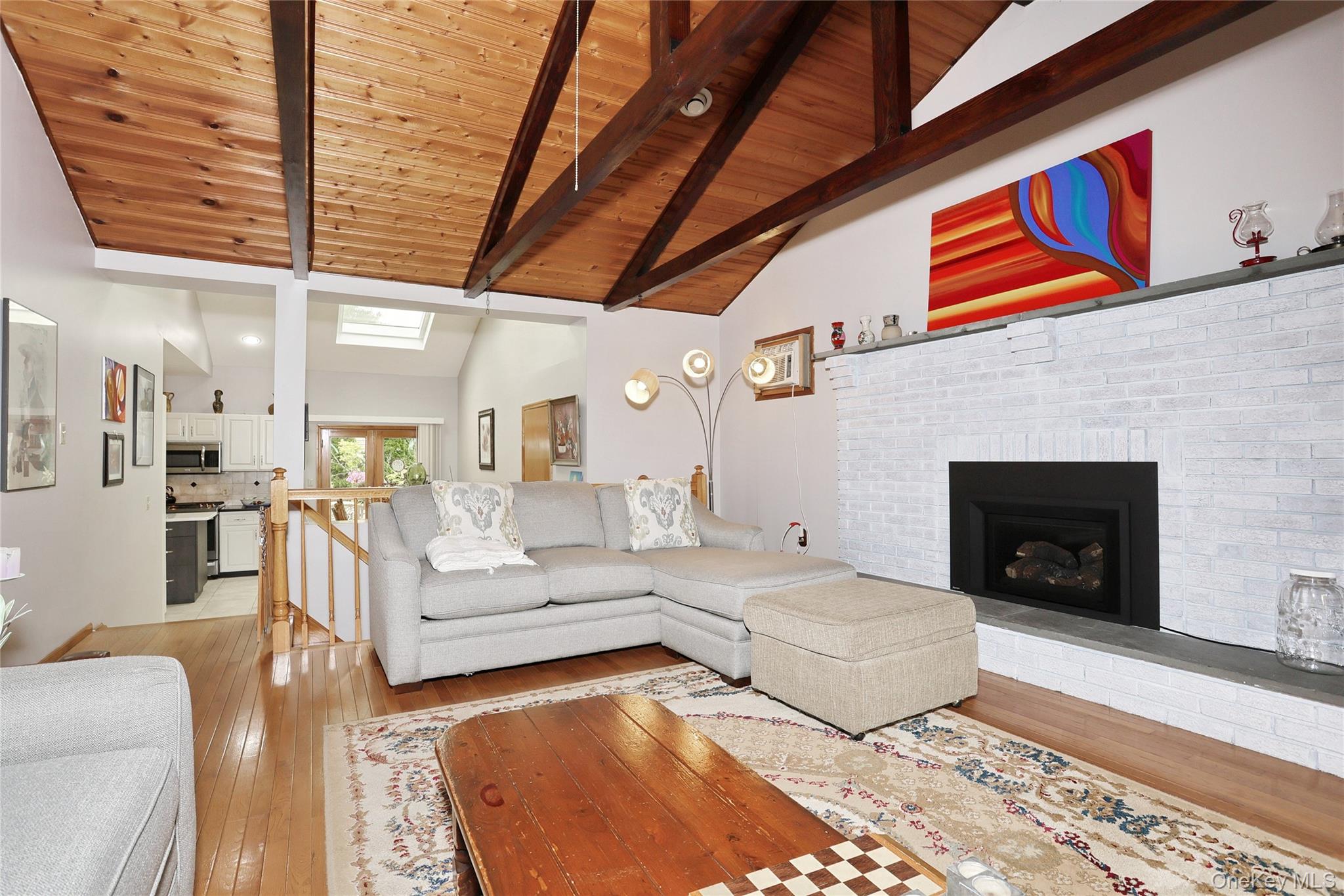 2 Westend Avenue Property Photo 17