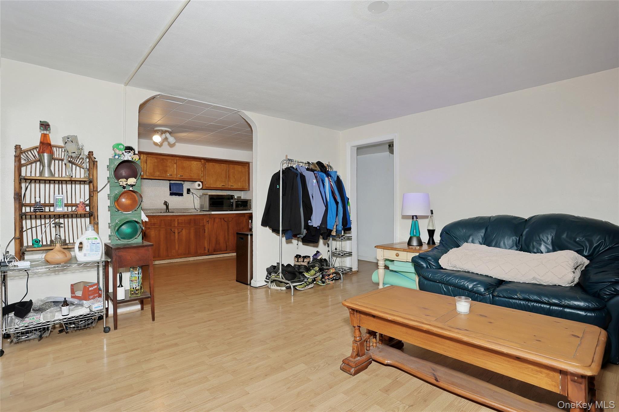 2 Westend Avenue Property Photo 29