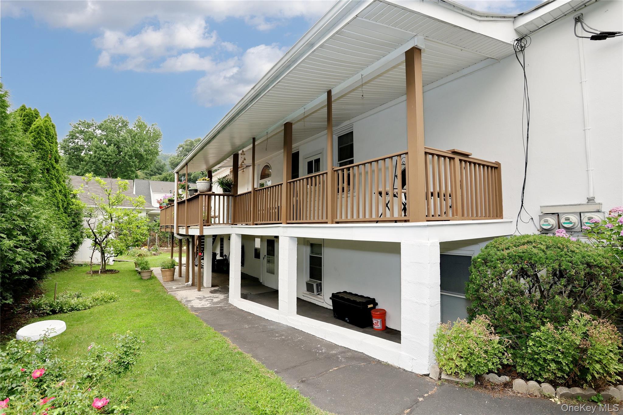2 Westend Avenue Property Photo 36