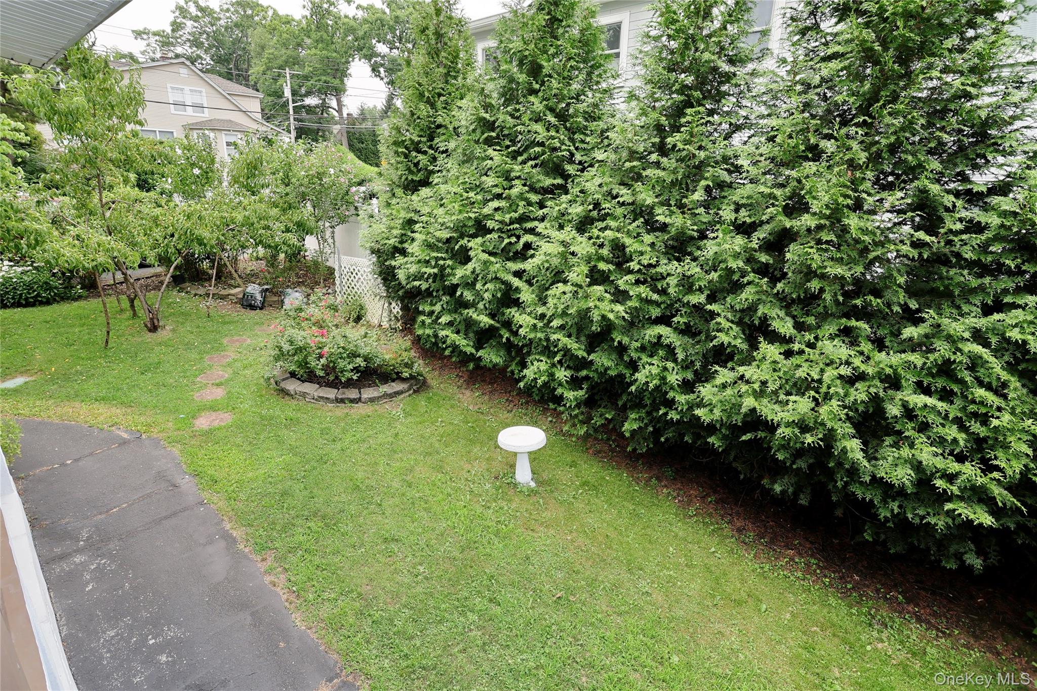 2 Westend Avenue Property Photo 47