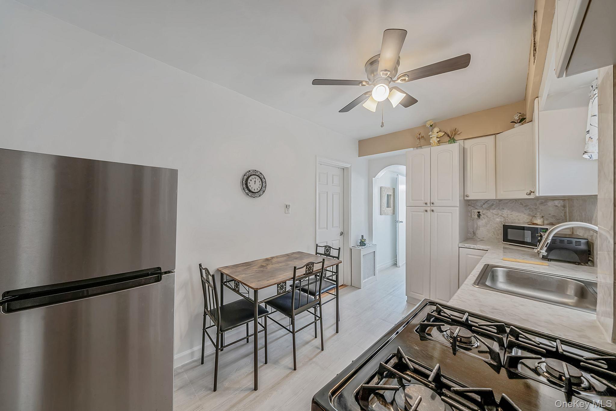 2863 Wilkinson Avenue Property Photo 9