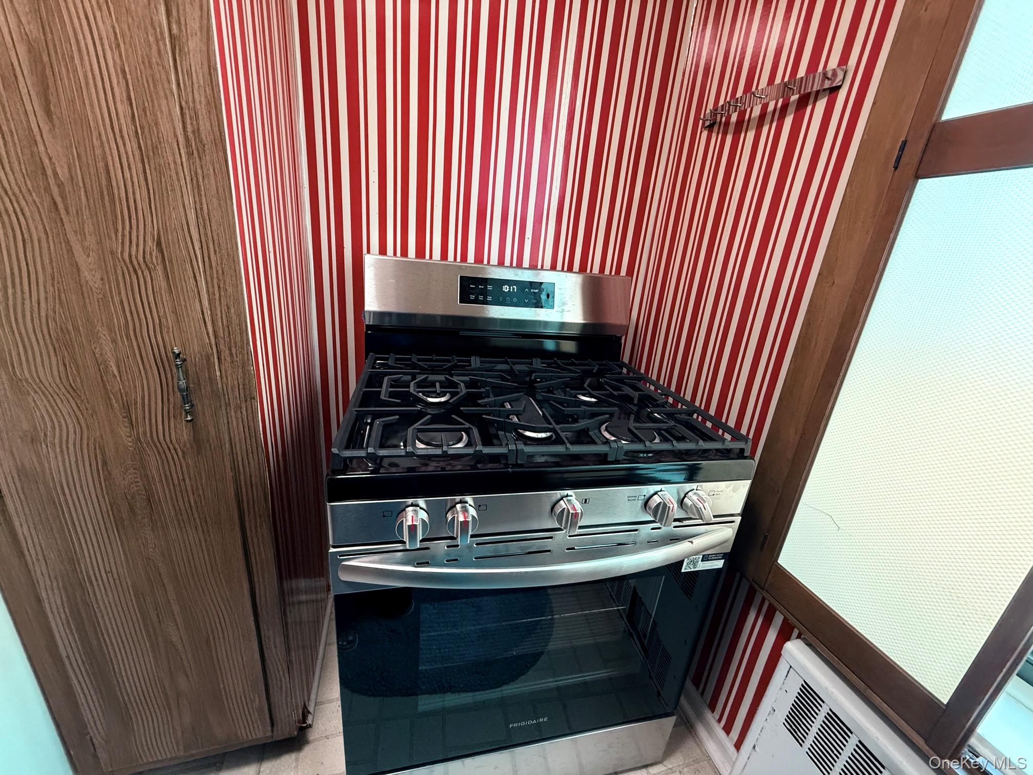 83-25 98th Street 1m Property Photo 6