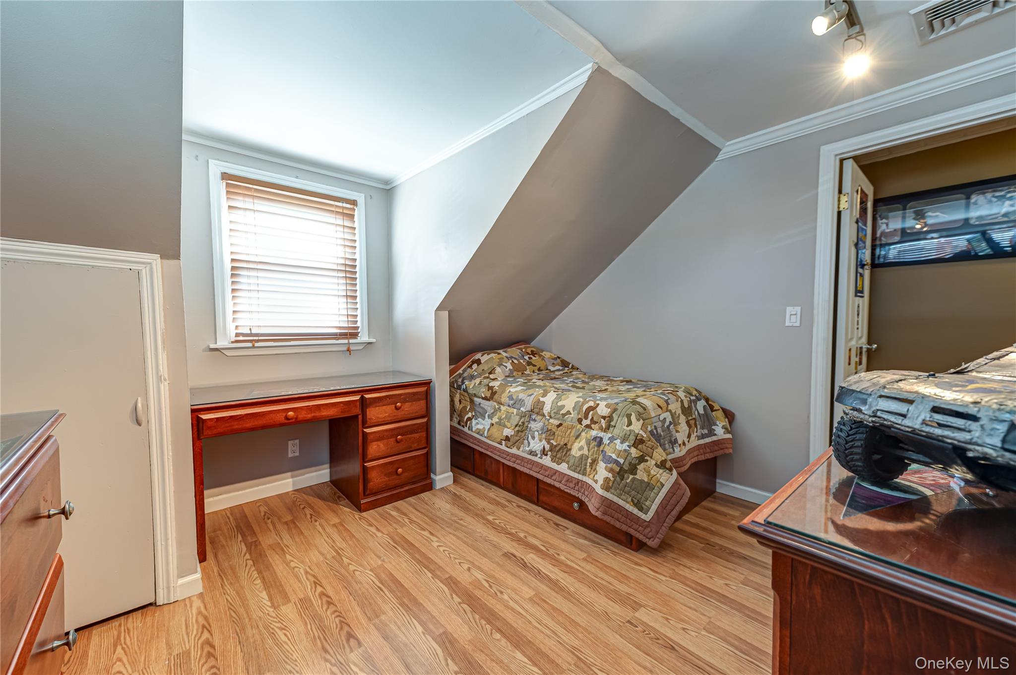 718 Farmers Avenue Property Photo 19