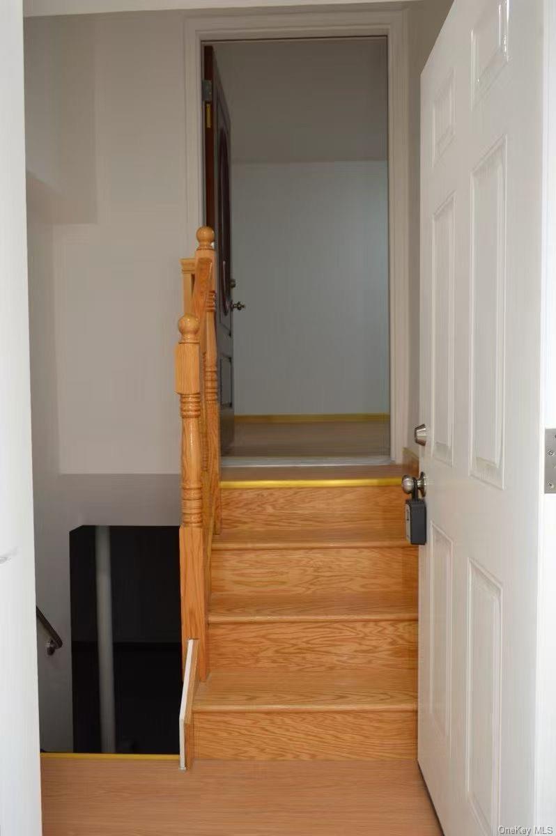 5056 47 St Property Photo 3