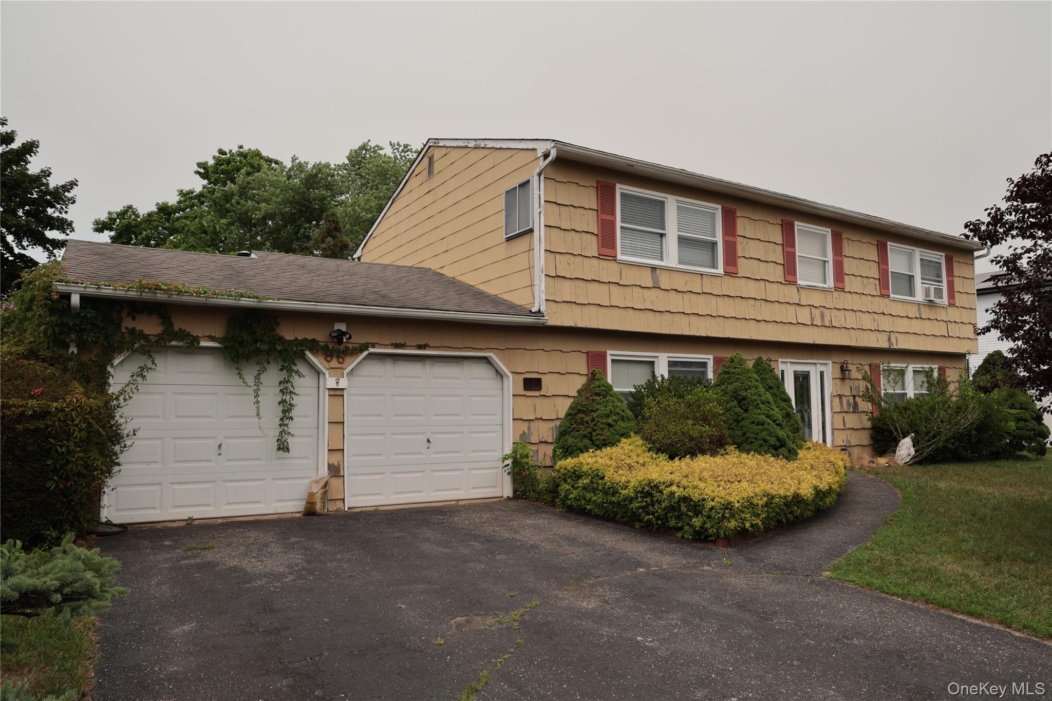96 Rustic Avenue Property Photo 1