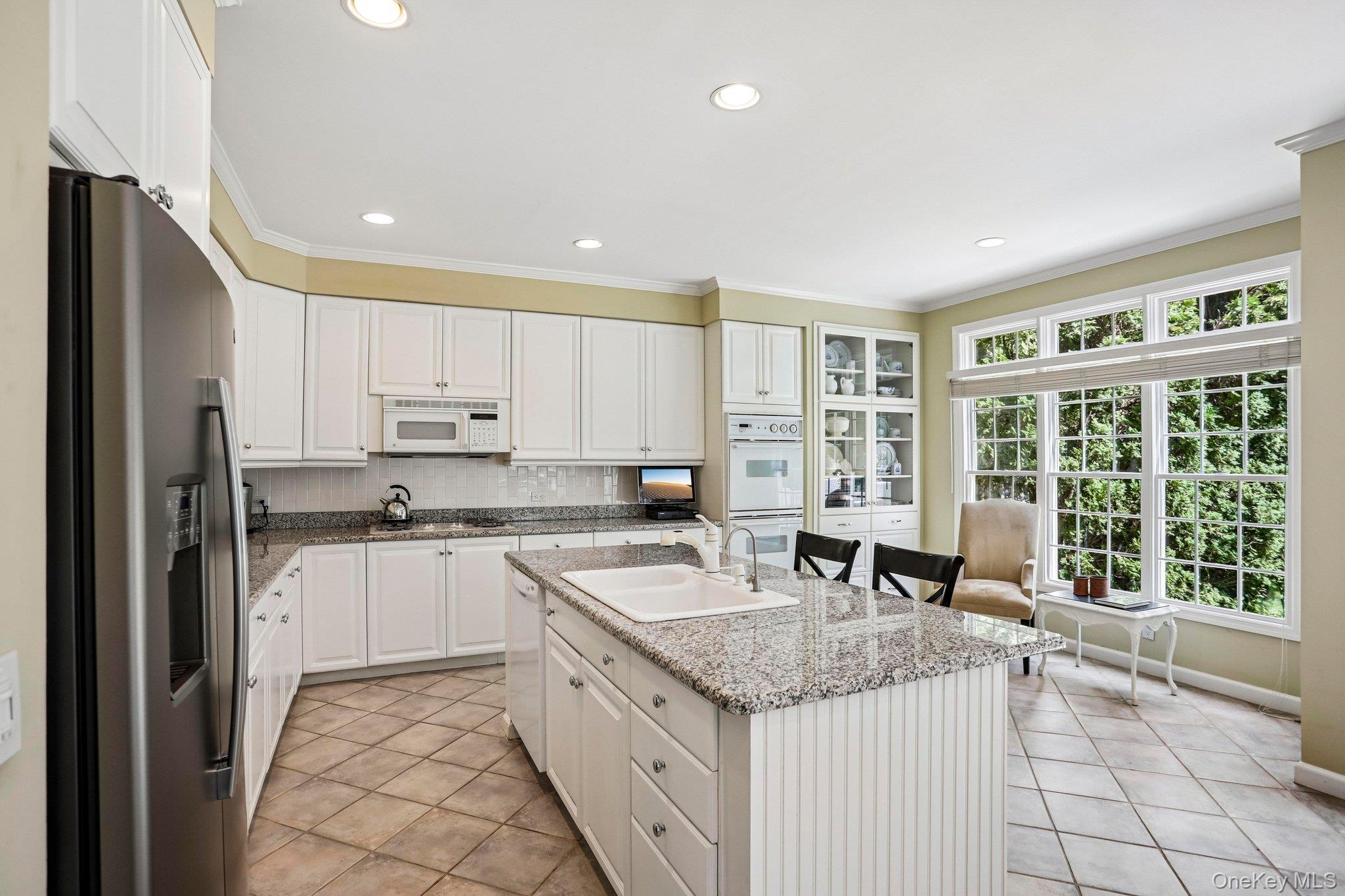 15 Doral Greens Drive Property Photo 10