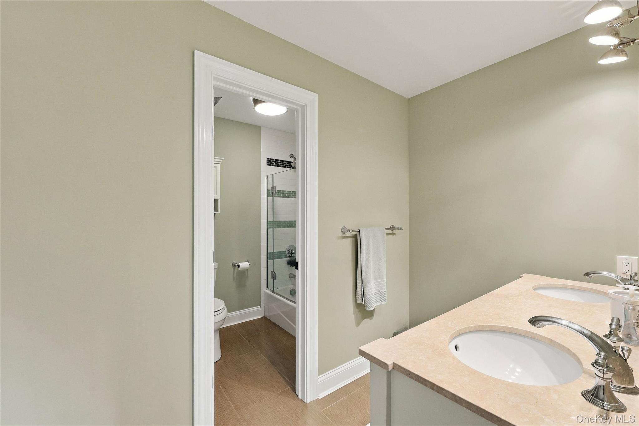 43 Shore Road Property Photo 30