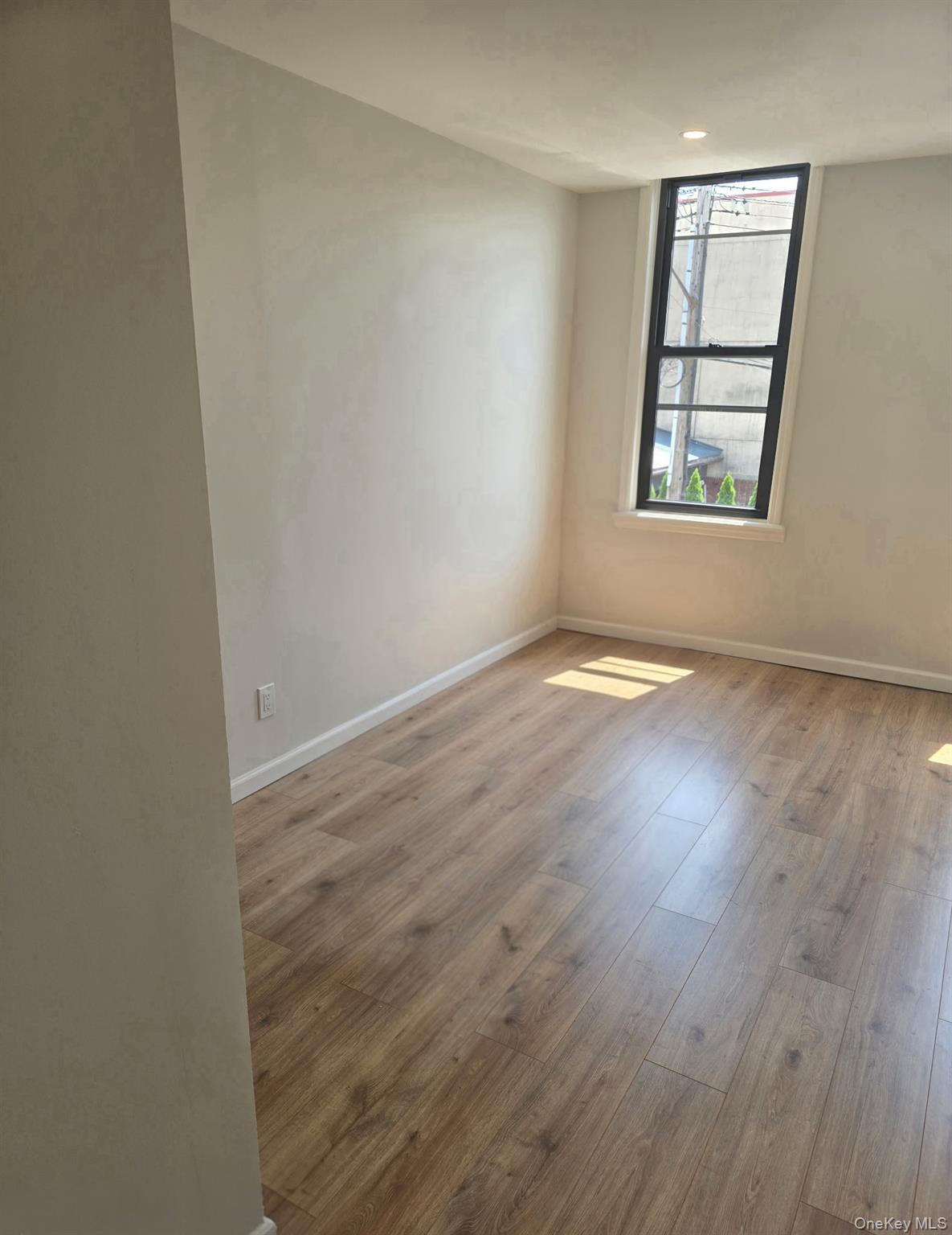 6077 55th Street 2r Property Photo 8