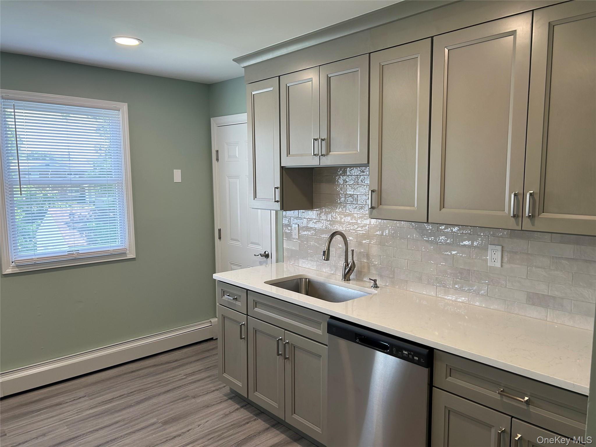 85 Ralph Avenue 2 Property Photo 4