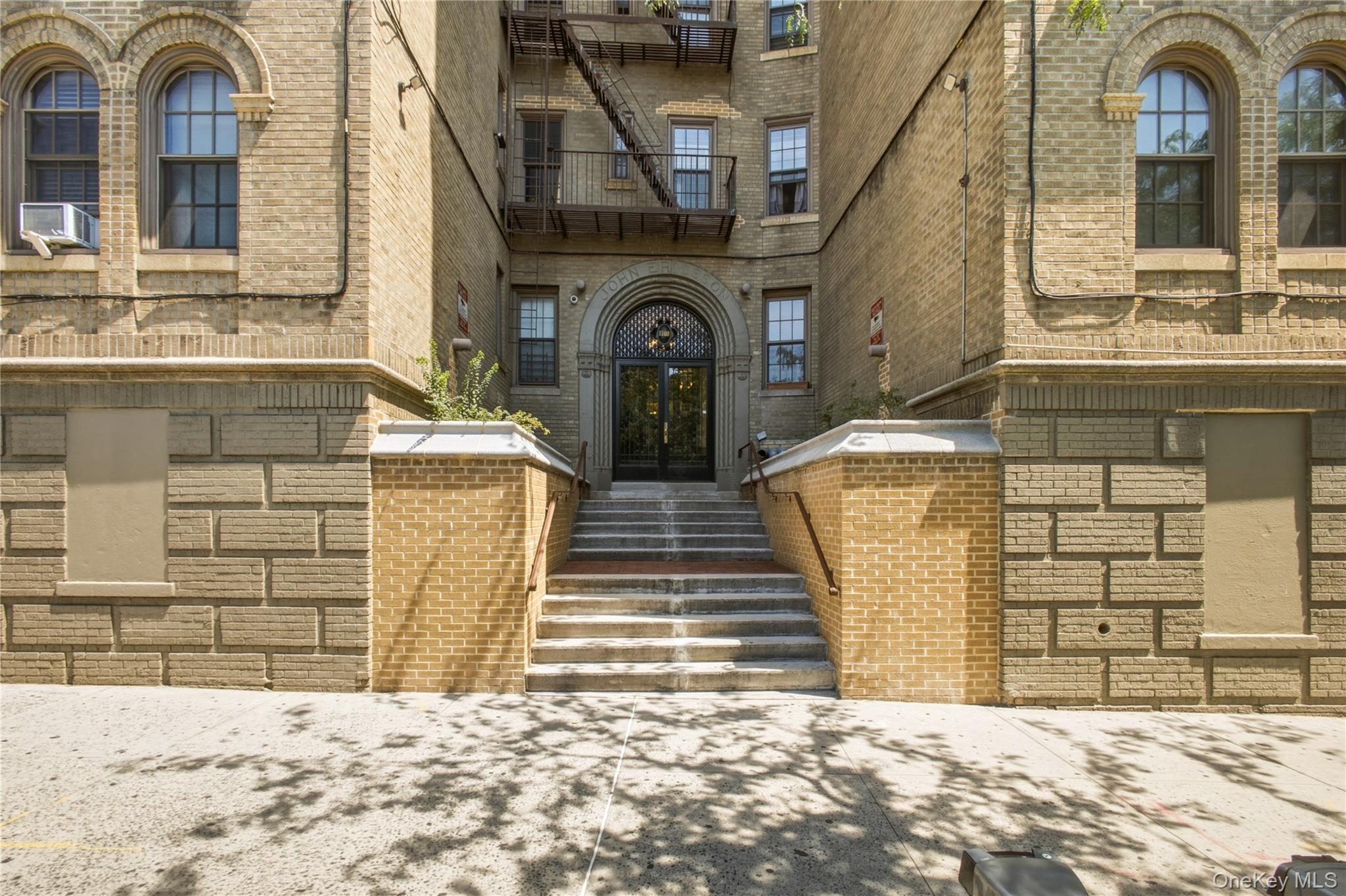 1100 Grand Concourse 5j Property Photo 2