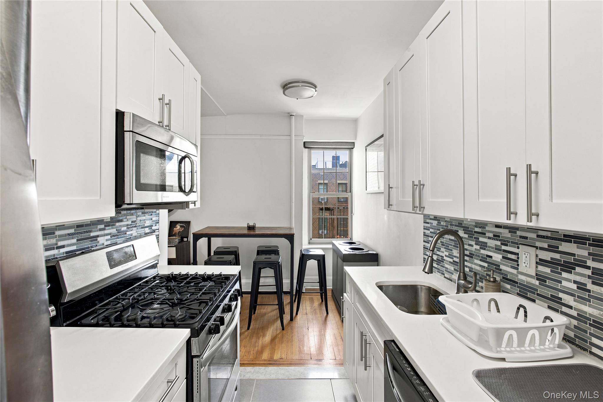 1100 Grand Concourse 5j Property Photo 12