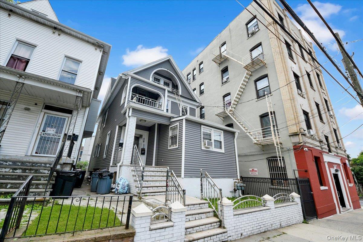 58 Post Street Property Photo 2