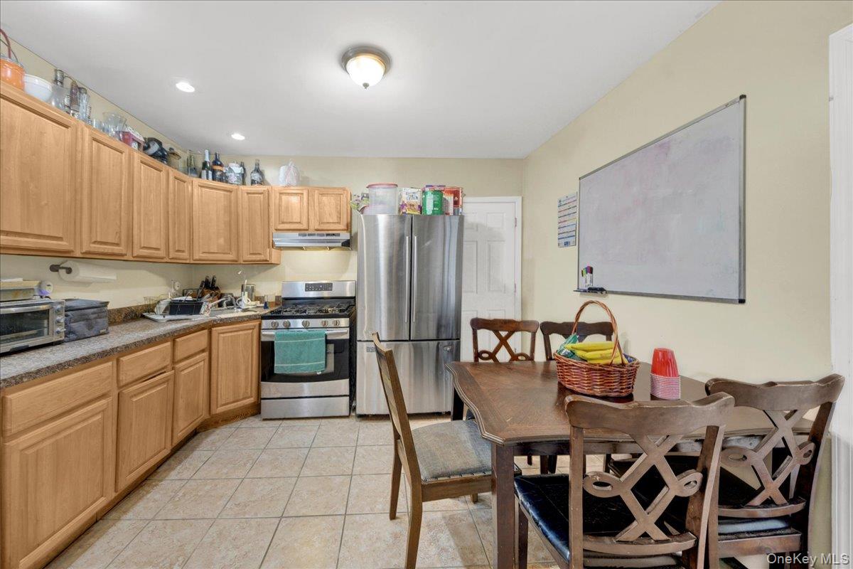 58 Post Street Property Photo 6