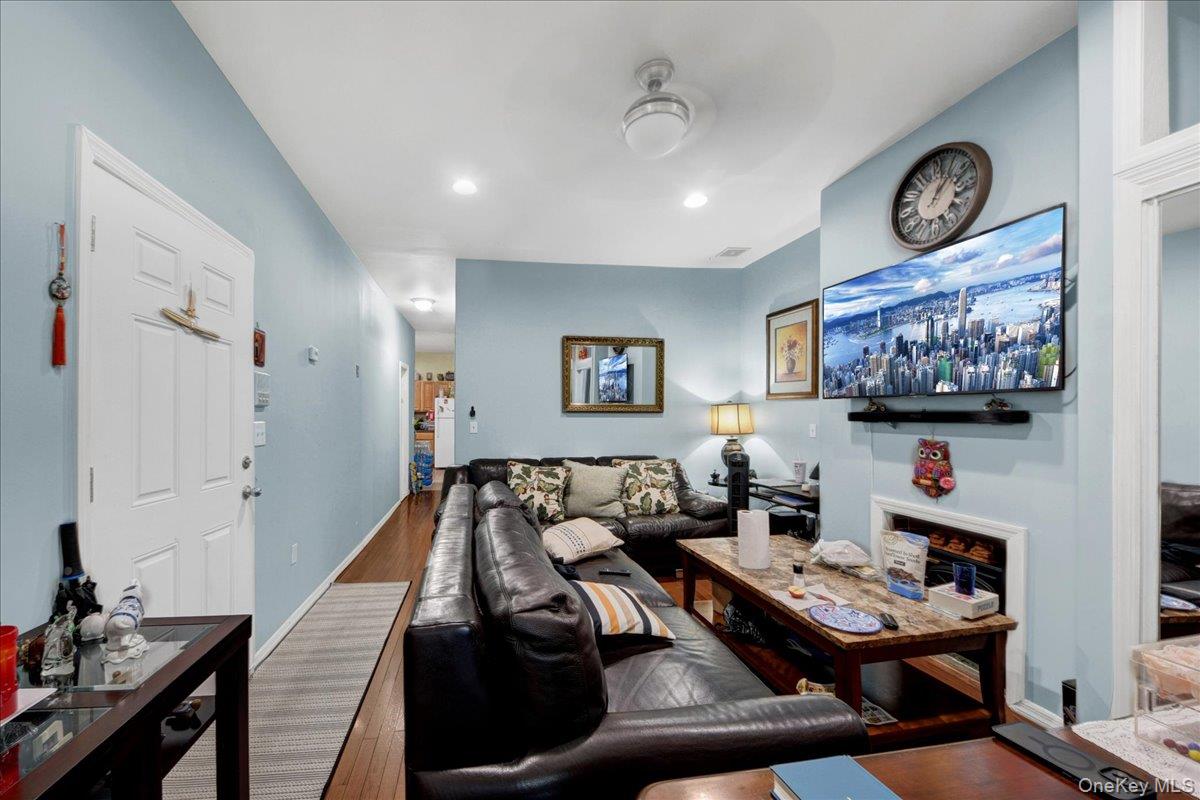 58 Post Street Property Photo 11