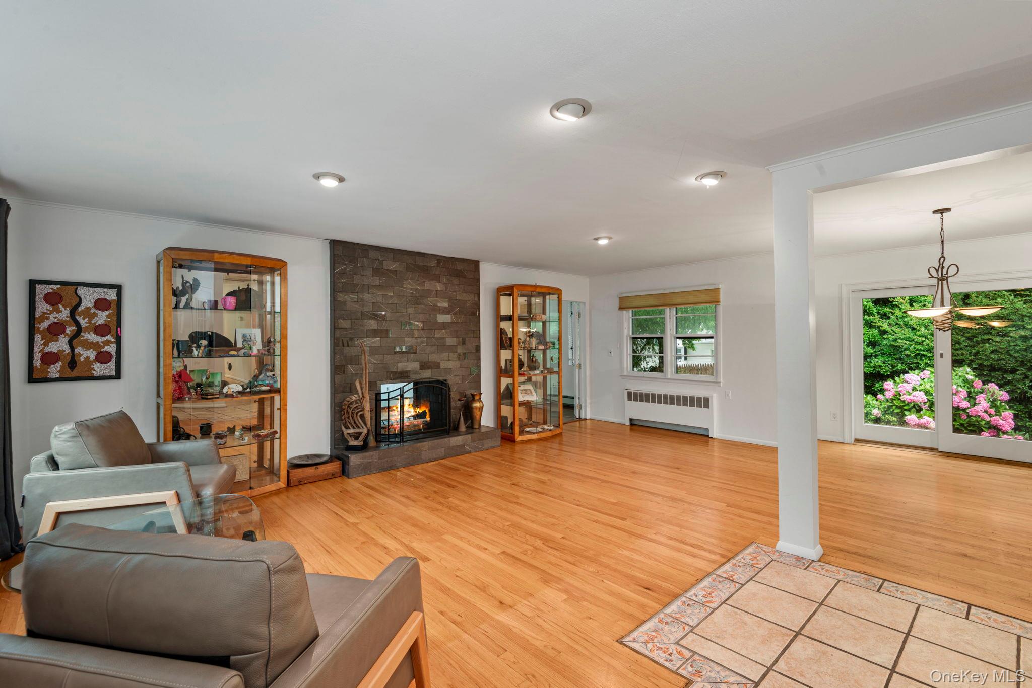 75 Cove Road Property Photo 6