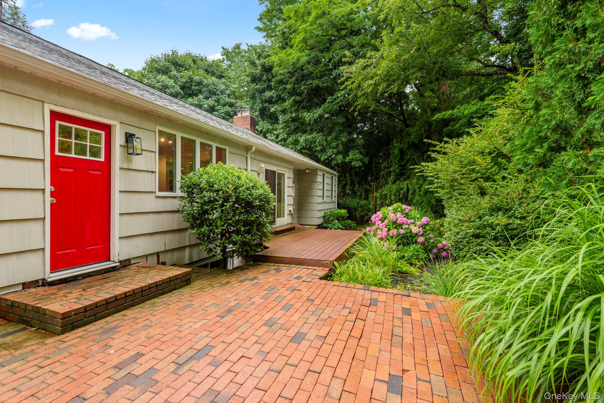 75 Cove Road Property Photo 33