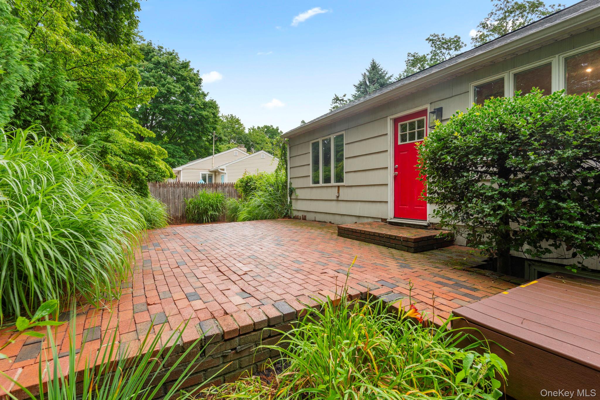 75 Cove Road Property Photo 34