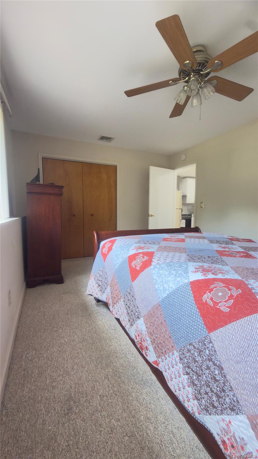 9 Florus Crom Court Property Photo 5