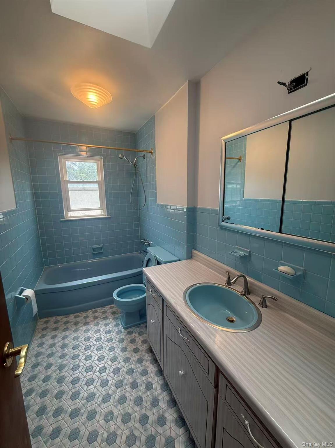 56 Convent Road Property Photo 8