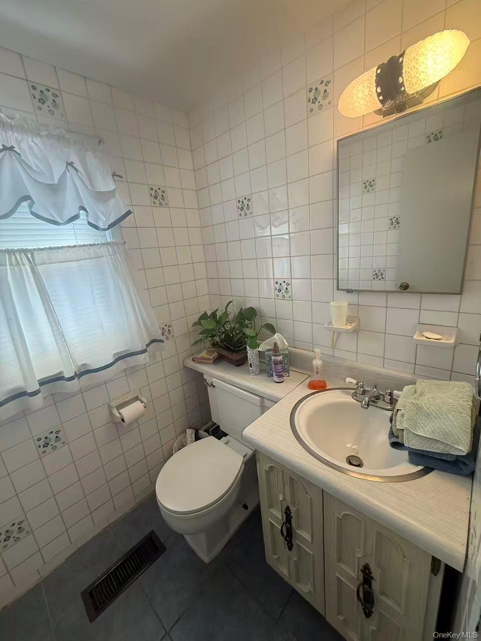 56 Convent Road Property Photo 13