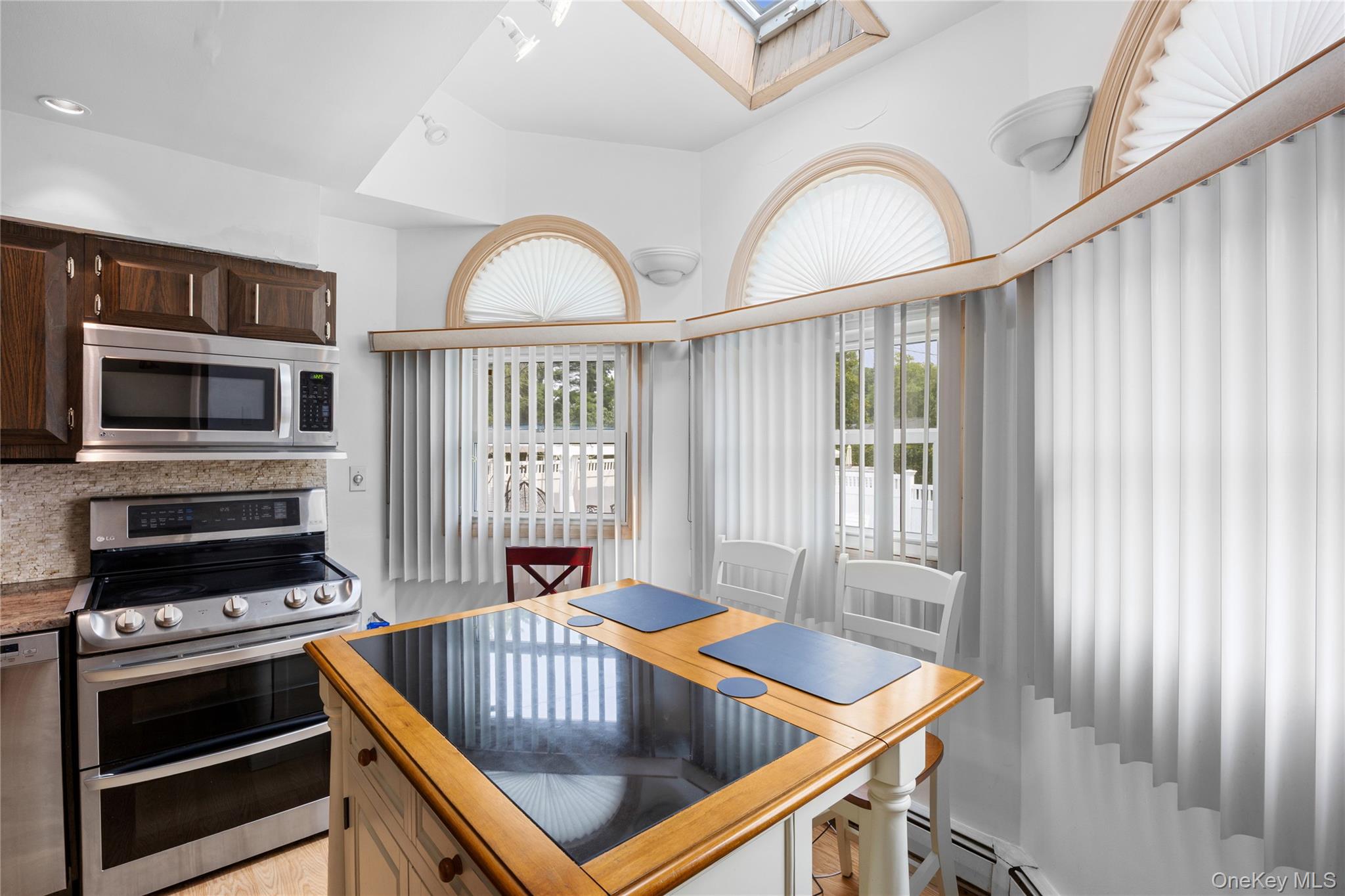 9 Florgate Road Property Photo 13