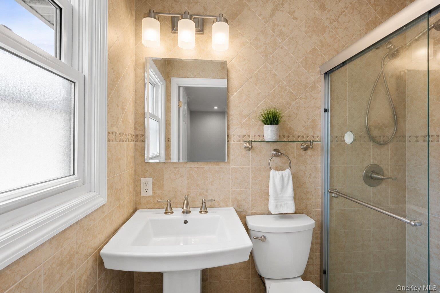 9 Florgate Road Property Photo 20