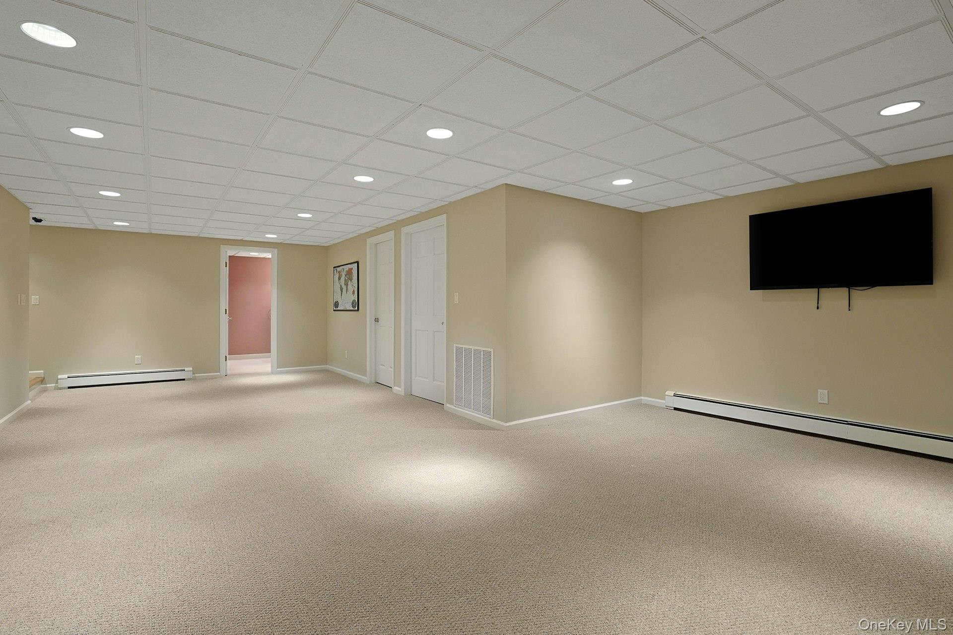 4101 Victoria Drive Property Photo 16