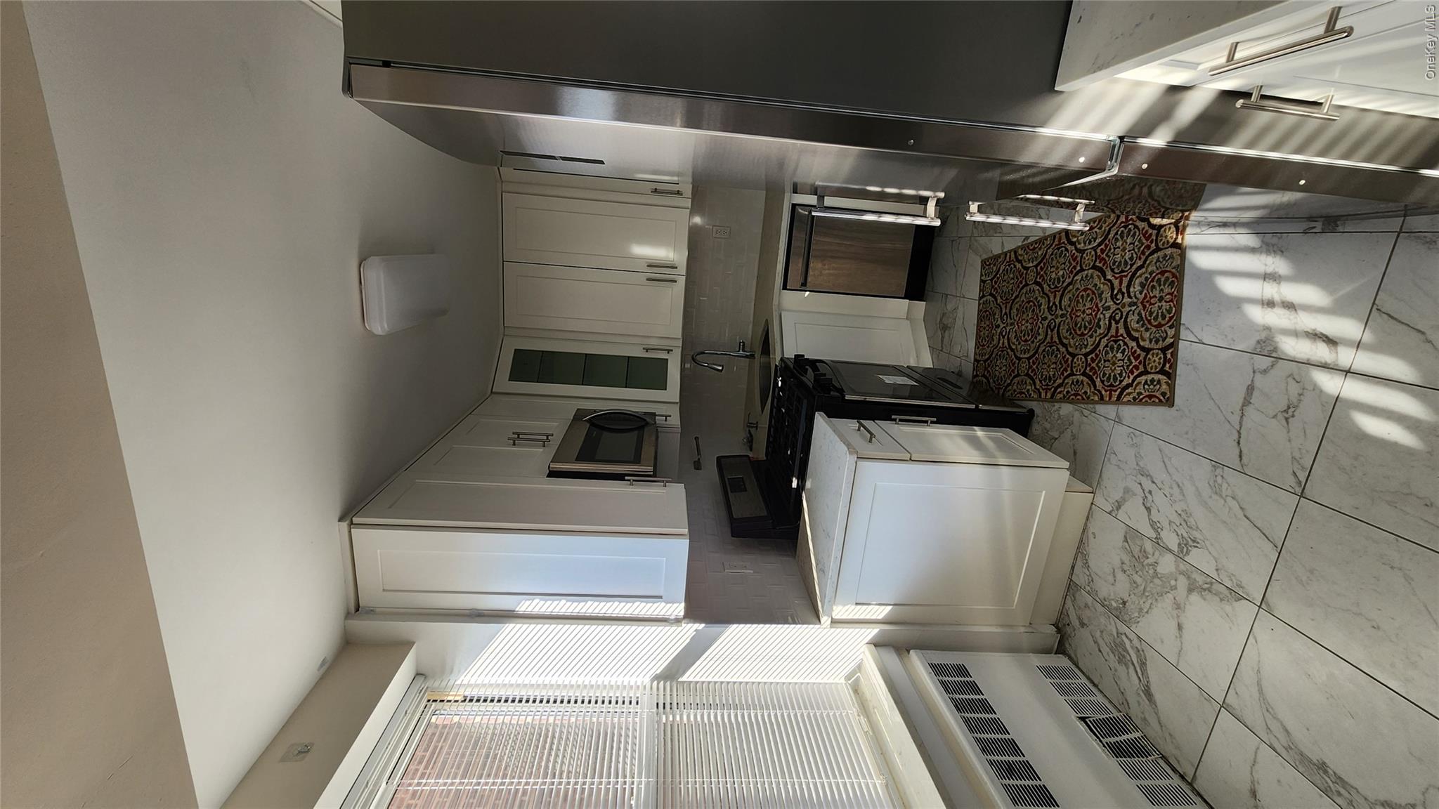 105-37 64 Avenue 6e Property Photo 8