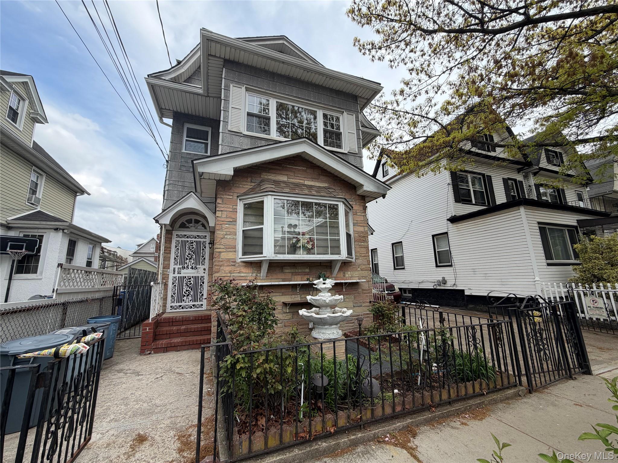 9545 112th Street Property Photo 1