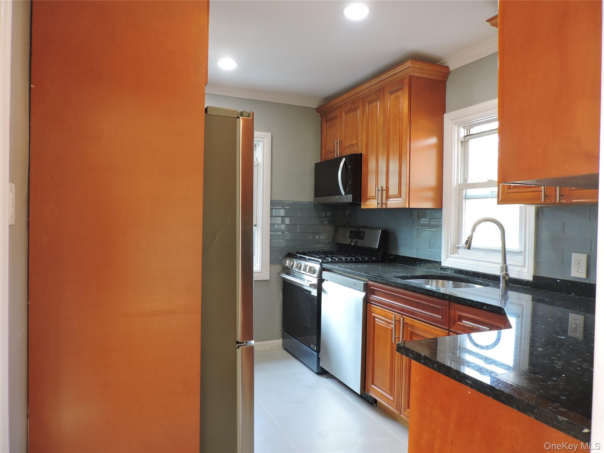 47 Hillside Avenue Property Photo 5
