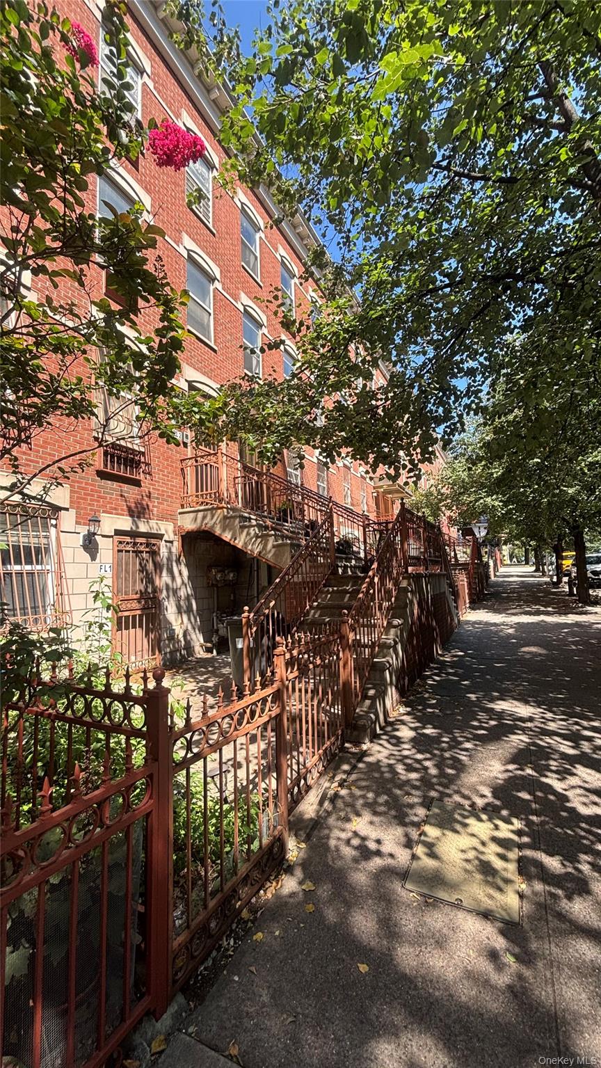 5 E 117th Street Property Photo 3