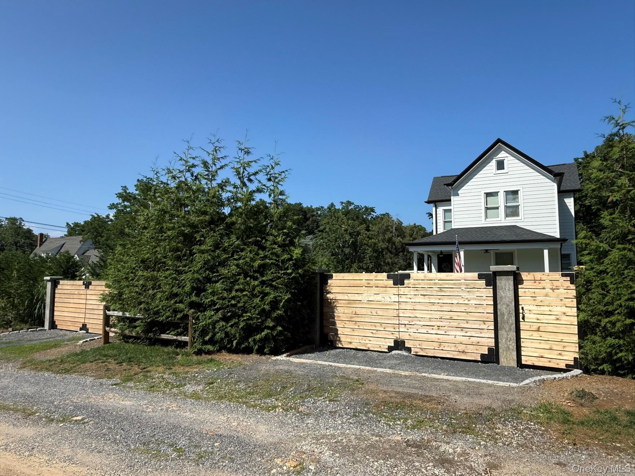 1028434 Property Photo 1