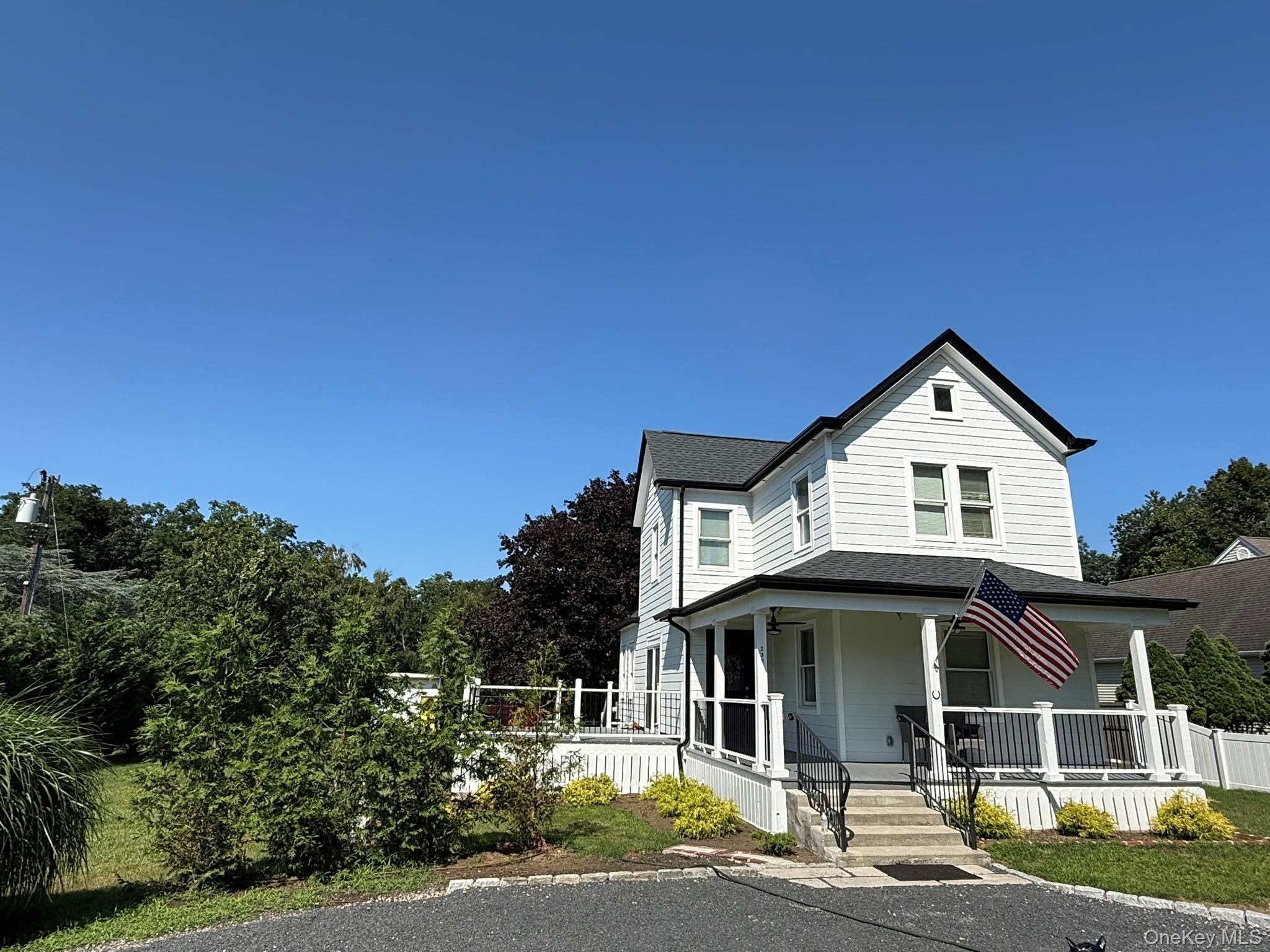 1028434 Property Photo 2