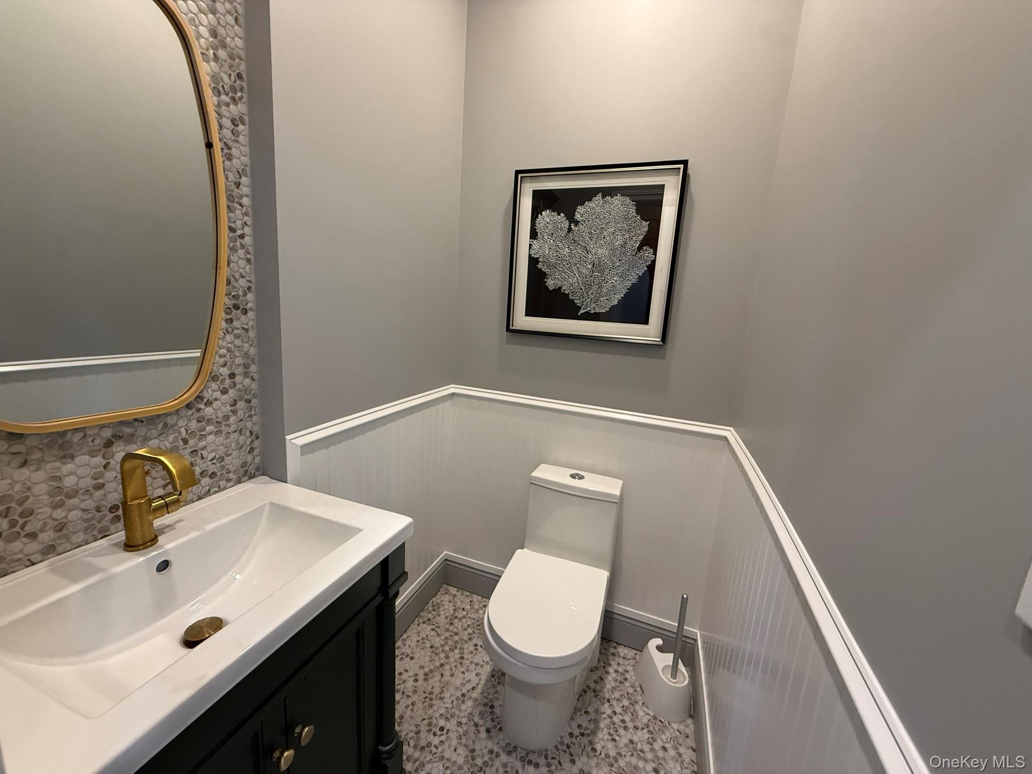 1028434 Property Photo 10