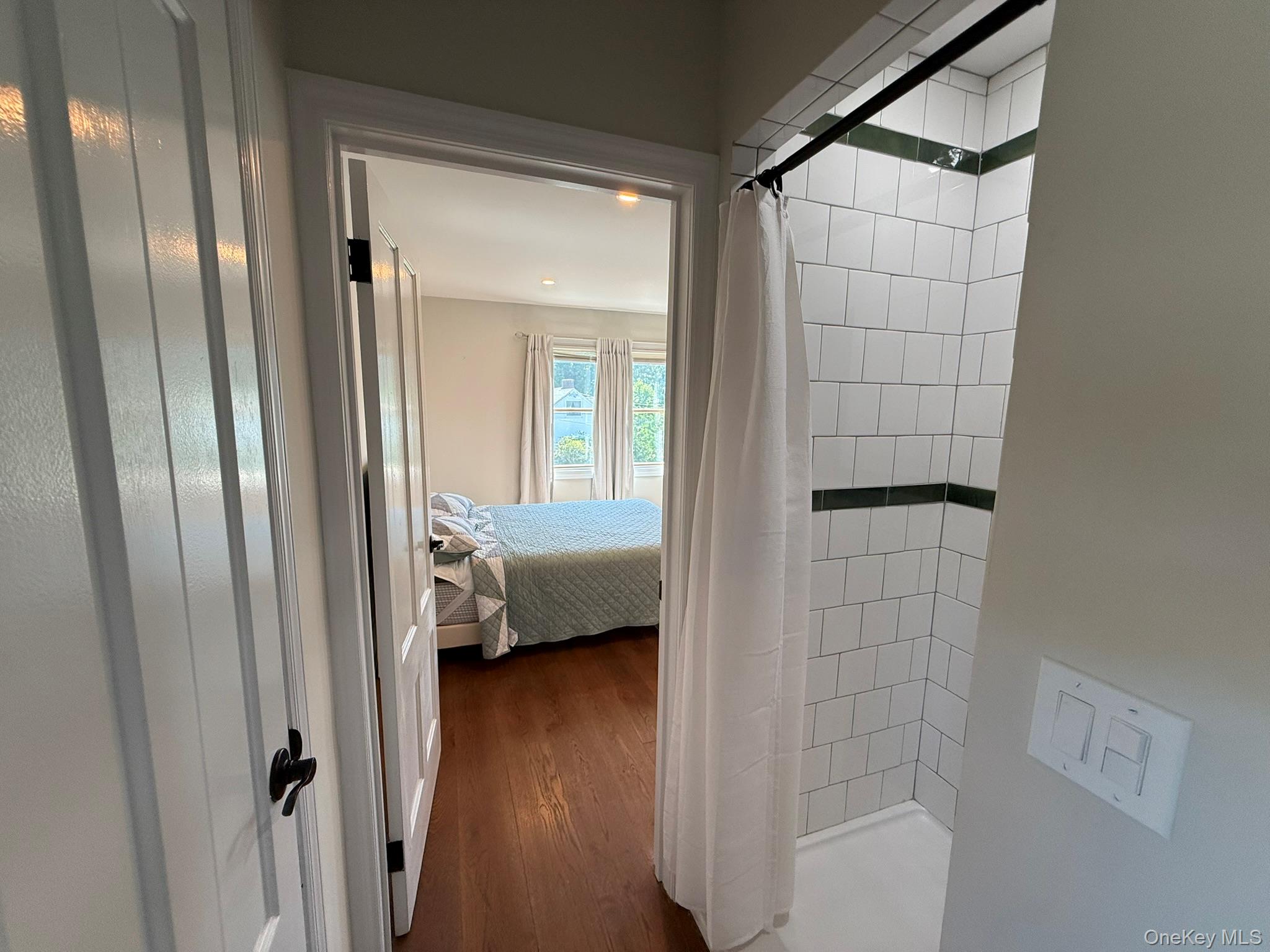 1028434 Property Photo 24
