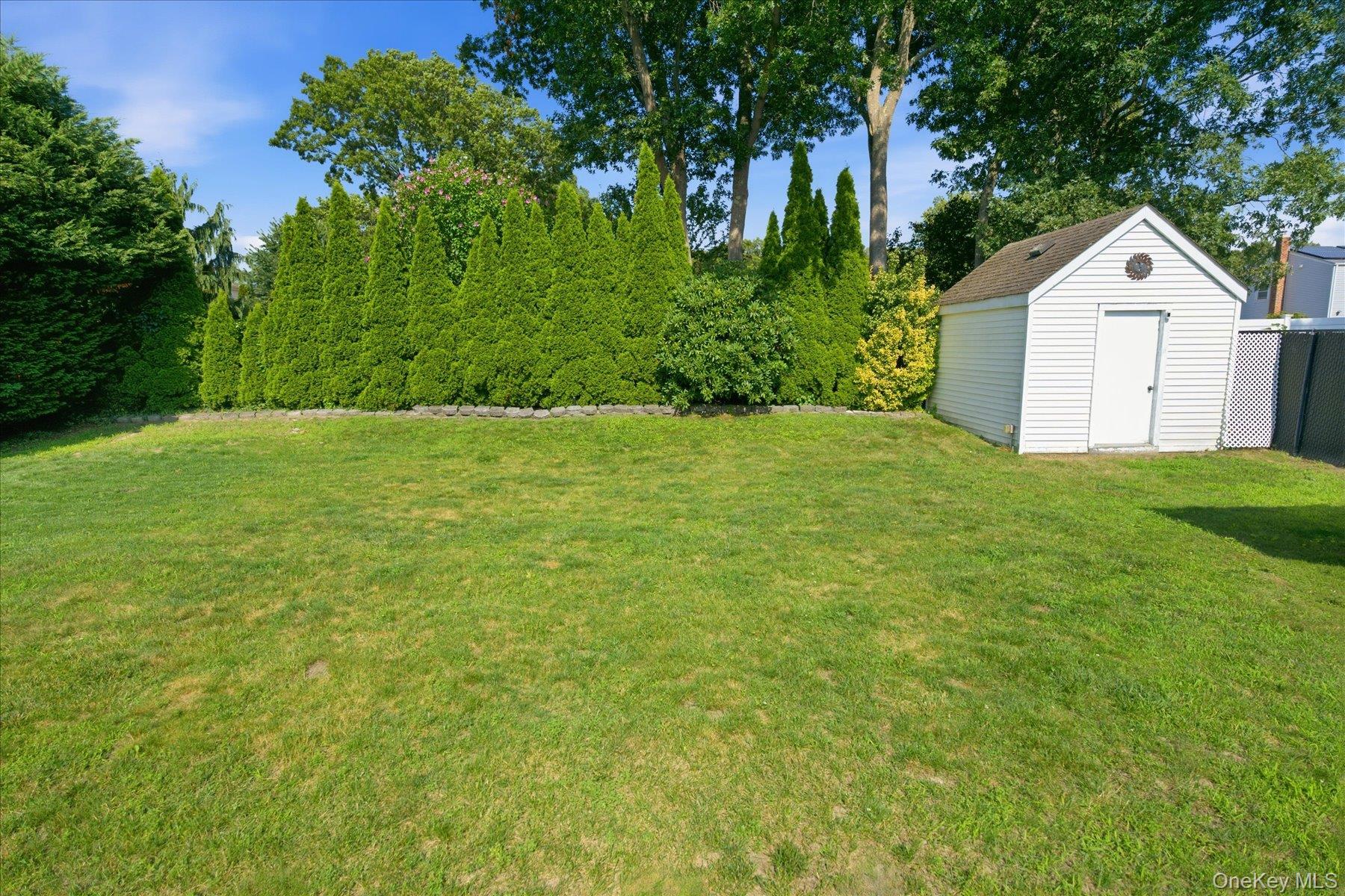 101 Gainsborough Road Property Photo 32