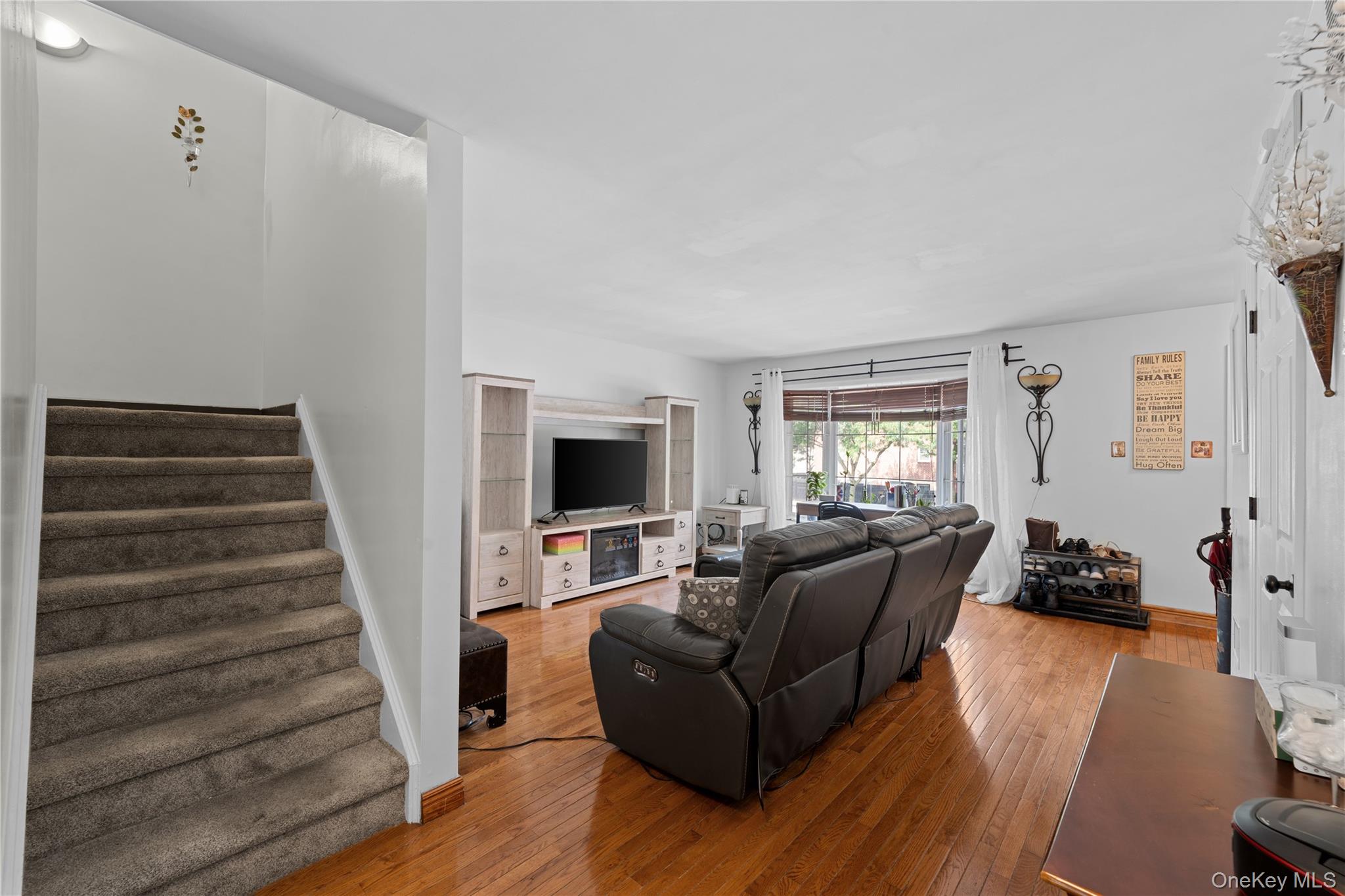 288 Cypress Avenue Property Photo 4