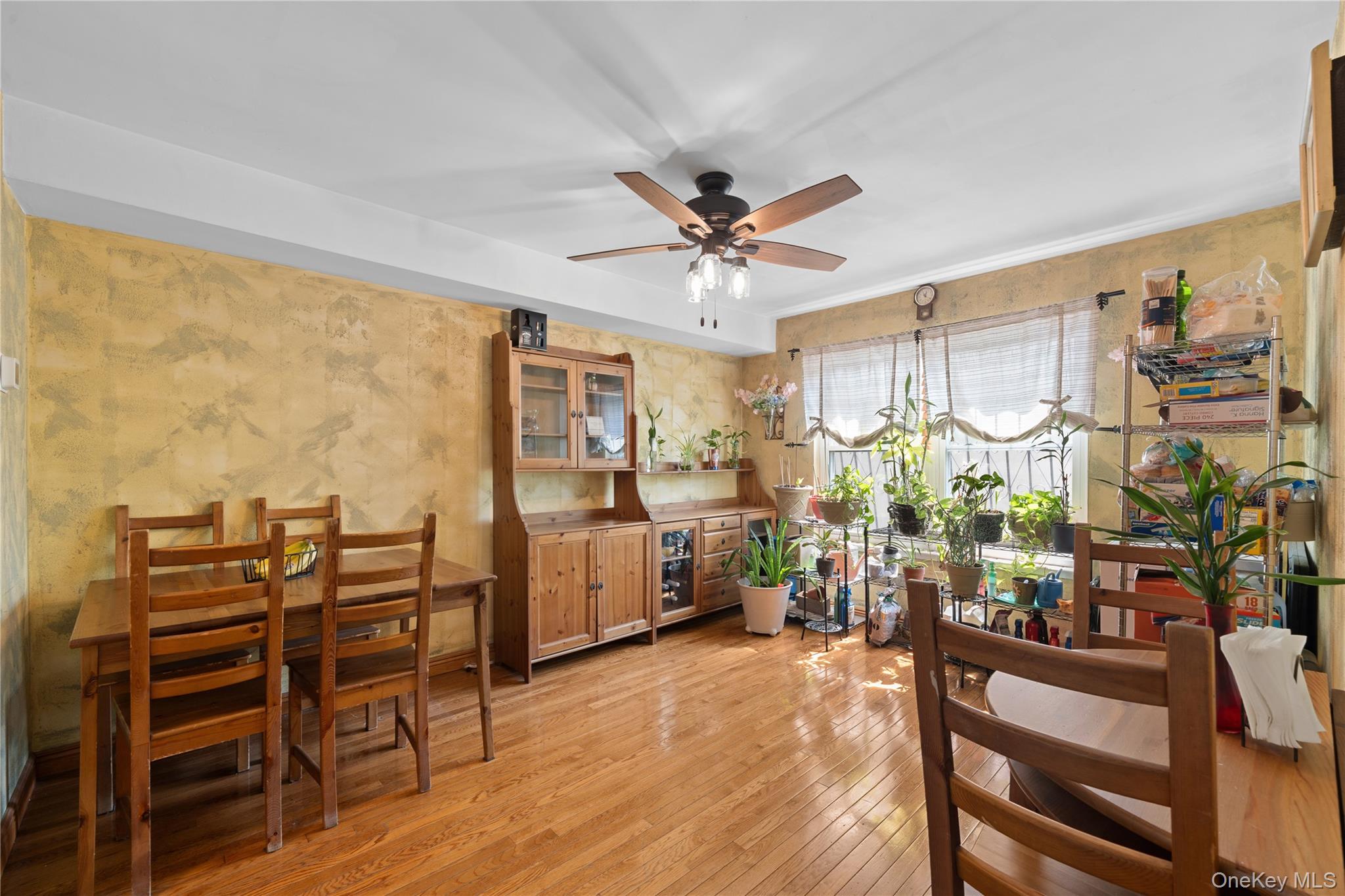 288 Cypress Avenue Property Photo 6