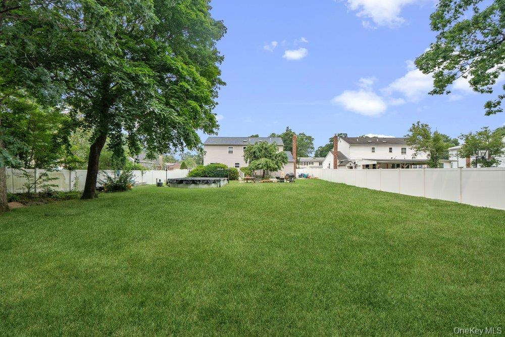 89 Floyd Street Property Photo 28
